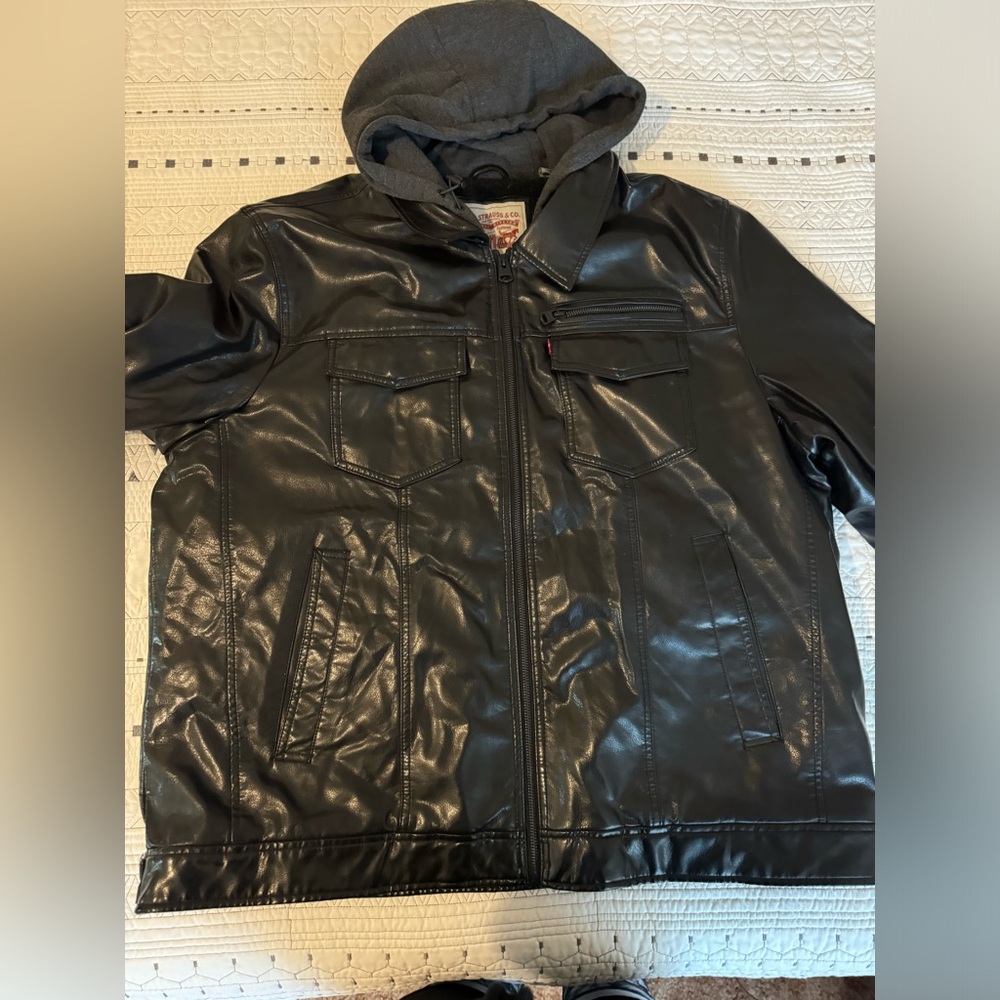 Levi's Strauss & Co. Mens Black Leather Like Jacket with hoodie. XXL